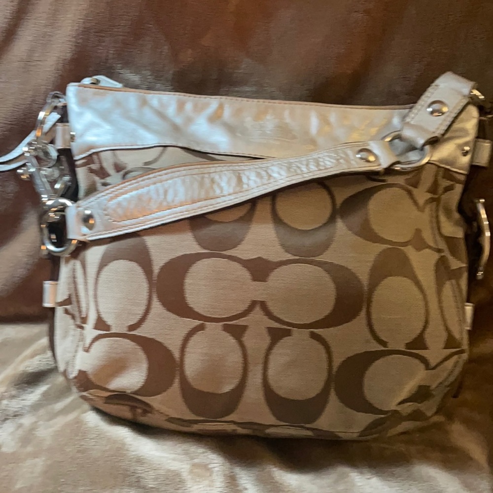 Coach bag silver accents